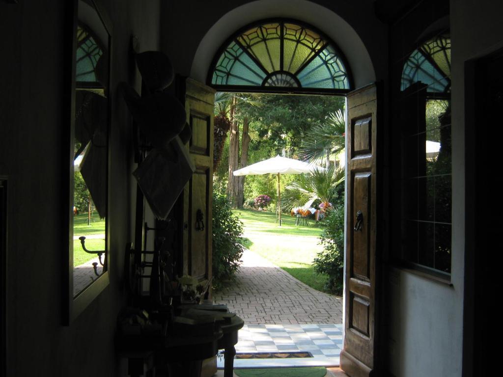 L'Arcadia Guest House Pietrasanta Exterior foto